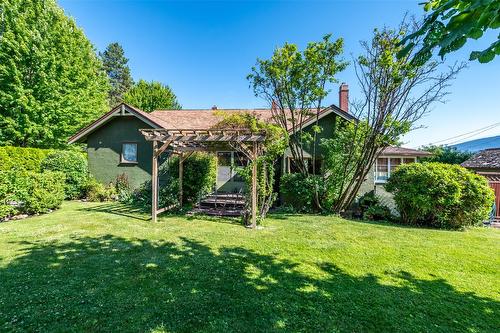 12609 Lakeshore Drive, Summerland, BC - Outdoor