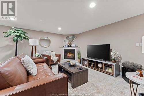 1126 Florence Avenue, Windsor, ON - Indoor Photo Showing Other Room With Fireplace