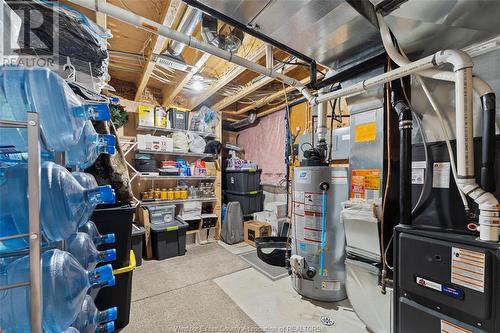 1126 Florence Avenue, Windsor, ON - Indoor Photo Showing Basement