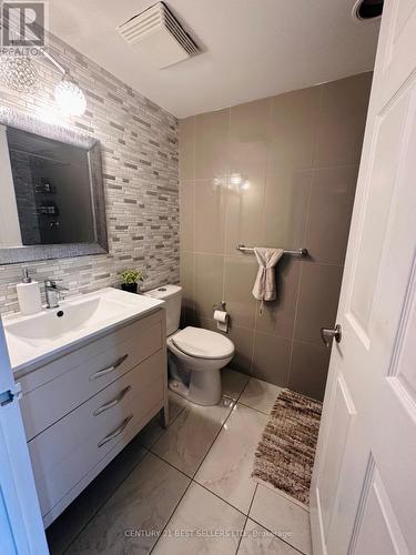 1801 - 265 Enfield Place, Mississauga, ON - Indoor Photo Showing Bathroom