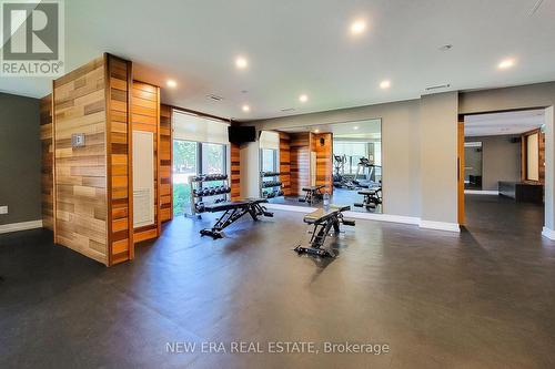 212 - 320 Plains Road E, Burlington (Lasalle), ON - Indoor Photo Showing Gym Room