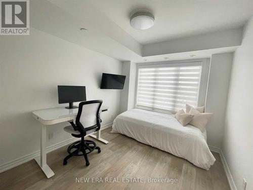 21 - 115 Longbranch Avenue, Toronto, ON - Indoor Photo Showing Bedroom