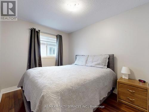 10 Bush Crescent, Wasaga Beach, ON - Indoor Photo Showing Bedroom