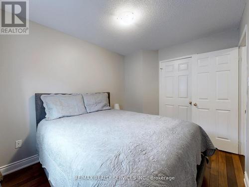 10 Bush Crescent, Wasaga Beach, ON - Indoor Photo Showing Bedroom