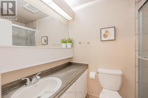 53 - 2 Albert Street, Barrie, ON - Indoor Photo Showing Bathroom