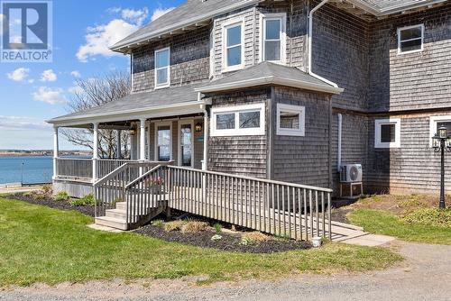 21 Breakwater Street, Souris, PE 