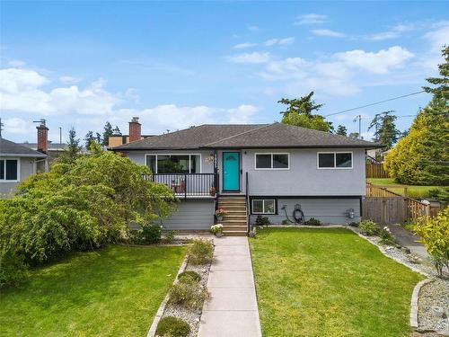 1005 Gosper Cres, Esquimalt, BC 