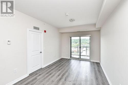 613 - 121 Highway 8 Road, Hamilton, ON - Indoor Photo Showing Other Room