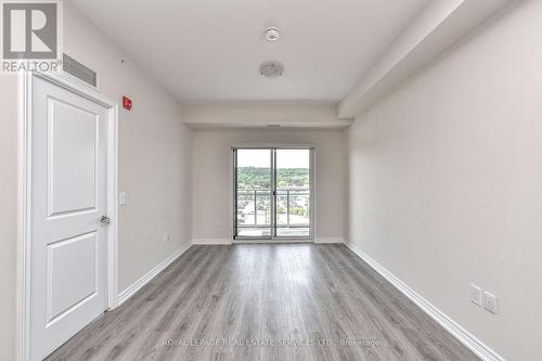 613 - 121 Highway 8 Road, Hamilton, ON - Indoor Photo Showing Other Room