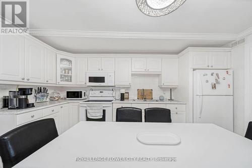 23 Failsworth Avenue, Toronto (Keelesdale-Eglinton West), ON - Indoor Photo Showing Kitchen