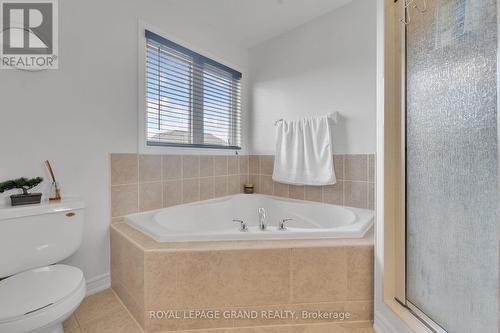 38 Totten Drive, Brampton (Sandringham-Wellington), ON - Indoor Photo Showing Bathroom