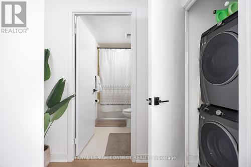 901 - 5 Mariner Terrace, Toronto, ON - Indoor Photo Showing Laundry Room