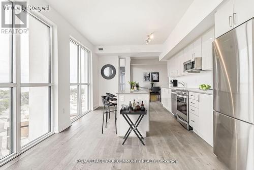 1202 - 1063 Douglas Mccurdy Comm Circle, Mississauga, ON - Indoor Photo Showing Kitchen With Upgraded Kitchen