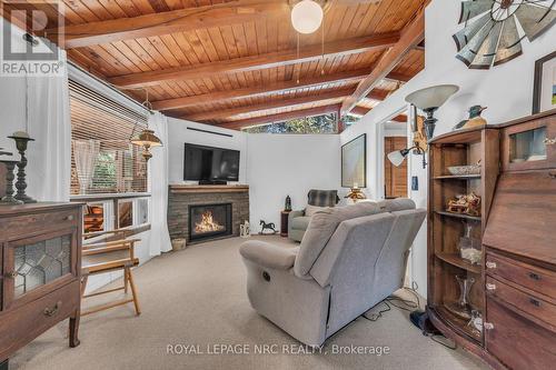 14 Anchor Lane, Haldimand, ON - Indoor With Fireplace