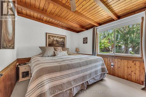 14 Anchor Lane, Haldimand, ON - Indoor Photo Showing Bedroom