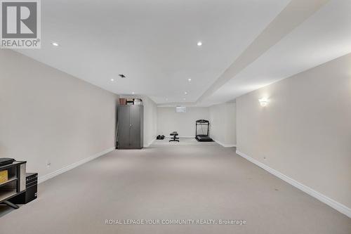8 Charade Court, Toronto, ON - Indoor Photo Showing Other Room