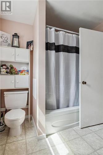 10443 Principale, Saint-Louis-De-Kent, NB - Indoor Photo Showing Bathroom