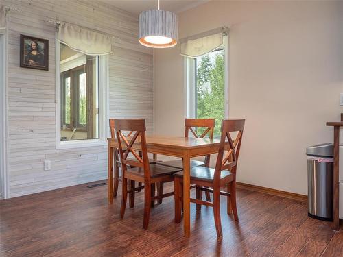 39092 34N Road, La Broquerie, MB - Indoor Photo Showing Dining Room