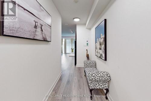 301 - 126 Simcoe Street, Toronto C01, ON - Indoor Photo Showing Other Room