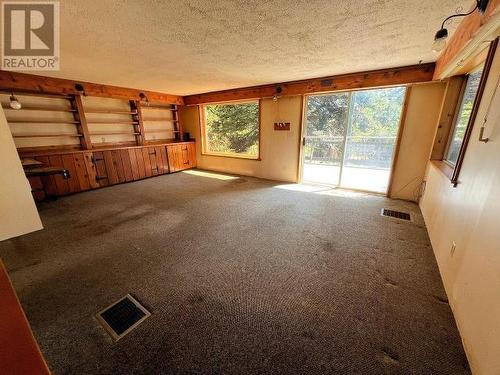 4680 Alder Ave, Texada Island, BC - Indoor Photo Showing Other Room