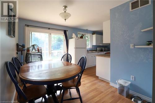 5 Birch Crescent, Temagami, ON - Indoor Photo Showing Dining Room