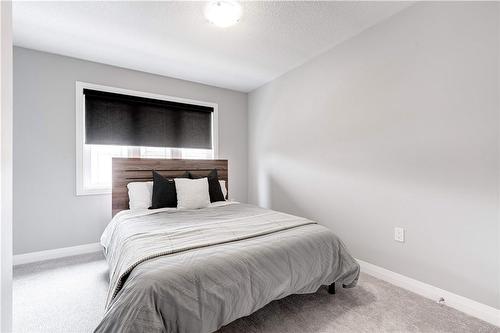 6 Aquarius Crescent, Hamilton, ON - Indoor Photo Showing Bedroom