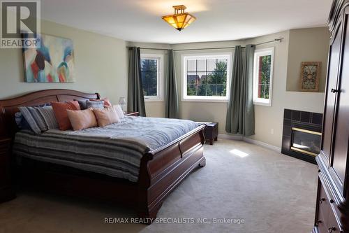 136 Van Scott Drive, Brampton, ON - Indoor Photo Showing Bedroom