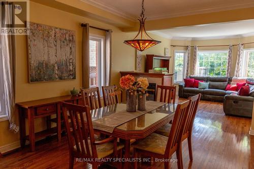 136 Van Scott Drive, Brampton, ON - Indoor Photo Showing Dining Room