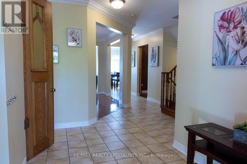 136 Van Scott Drive, Brampton, ON - Indoor Photo Showing Other Room