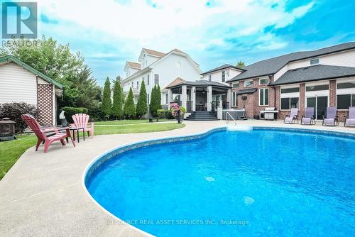 865 North Talbot Road, Windsor, ON - Outdoor With In Ground Pool With Backyard