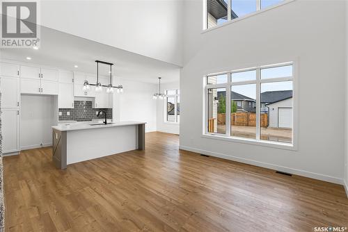 705 Sarazen Drive, Warman, SK - Indoor Photo Showing Kitchen