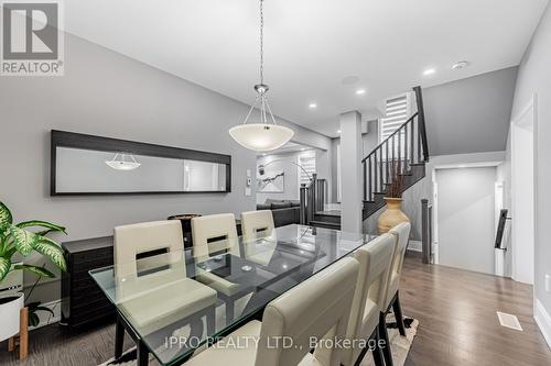 18 Falconridge Terrace, East Gwillimbury (Sharon), ON - Indoor Photo Showing Dining Room