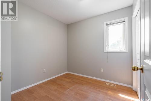 A & B 2030 Edgar Street, Regina, SK - Indoor Photo Showing Other Room