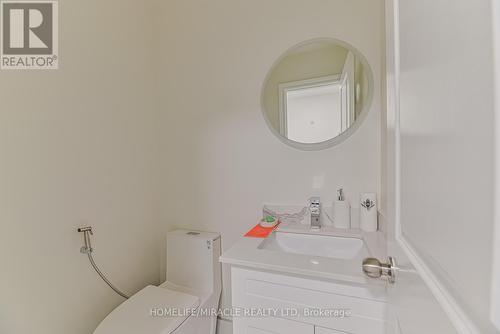 47 Greenbriar Road, Brampton, ON - Indoor Photo Showing Bathroom