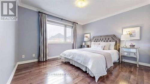 557 Woodspring Avenue, Newmarket (Woodland Hill), ON - Indoor Photo Showing Bedroom