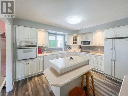 2819 Cranna Crescent, Merritt, BC - Indoor Photo Showing Kitchen