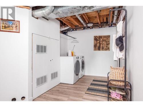 4110 Highland Park Drive, Armstrong, BC - Indoor Photo Showing Laundry Room