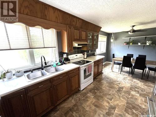 356 Eastview Street, Burstall, SK - Indoor Photo Showing Kitchen With Double Sink