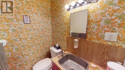 3146 246 Road, Fort St. John, BC - Indoor Photo Showing Bathroom