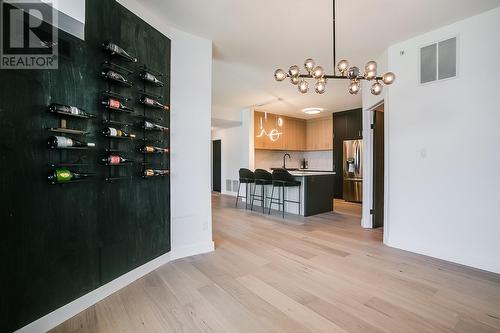 1128 Sunset Drive Unit# 1603, Kelowna, BC - Indoor Photo Showing Kitchen