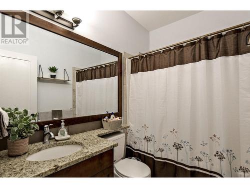 511 Yates Road Unit# 104, Kelowna, BC - Indoor Photo Showing Bathroom