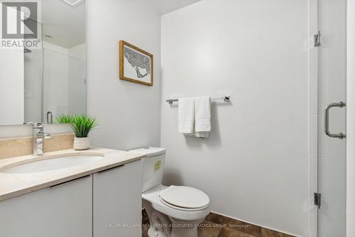 2502 - 14 York Street, Toronto C01, ON - Indoor Photo Showing Bathroom