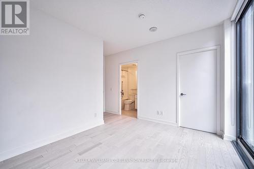 423 - 25 Richmond Street E, Toronto, ON - Indoor Photo Showing Other Room