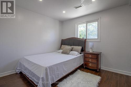 1565 Jaywin Circle, Pickering (Village East), ON - Indoor Photo Showing Bedroom