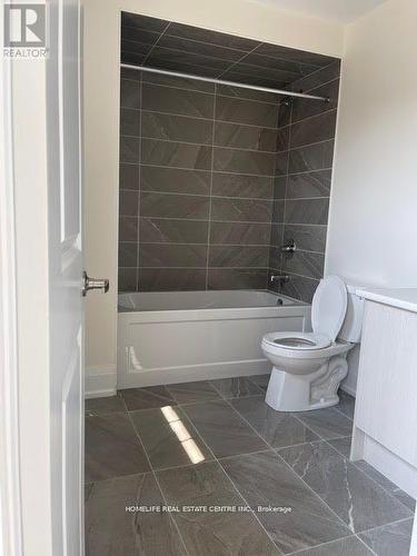 29 Claremont Drive, Brampton, ON - Indoor Photo Showing Bathroom