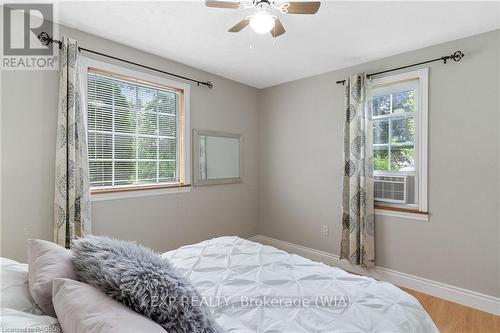 170 William Street, South Bruce Peninsula, ON - Indoor Photo Showing Bedroom