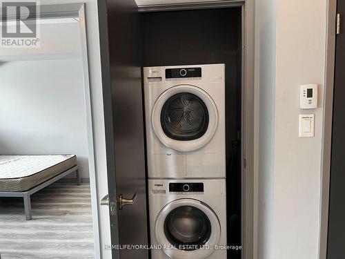 G307 - 275 Larch Street, Waterloo, ON - Indoor Photo Showing Laundry Room