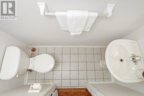 151 Academy Place, Guelph/Eramosa (Rockwood), ON - Indoor Photo Showing Bathroom