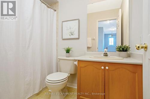 151 Academy Place, Guelph/Eramosa (Rockwood), ON - Indoor Photo Showing Bathroom