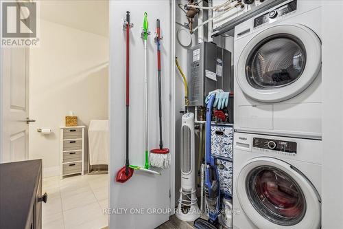 220 - 1 Redfern Avenue, Hamilton, ON - Indoor Photo Showing Laundry Room